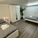 Gasthuis Bm-vermietung *